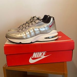 Nike Air Max 95 QS Silver Bullet Grade School